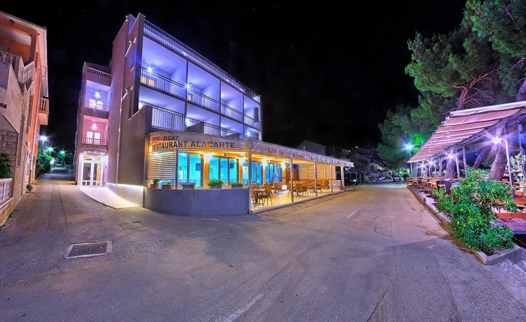 Hotel Nano Drvenik  Bagian luar foto